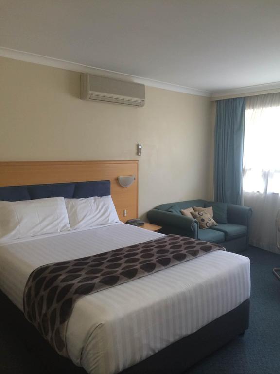 Park Motor Inn Toowoomba Habitación foto