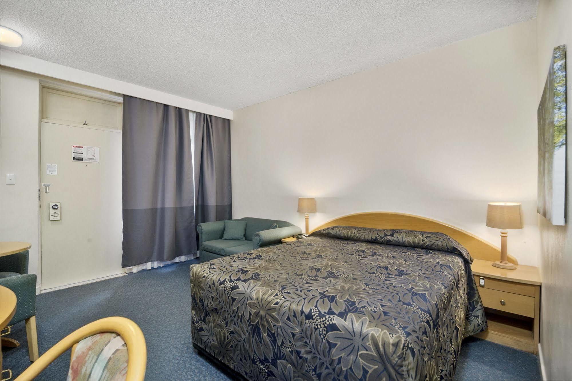 Park Motor Inn Toowoomba Exterior foto